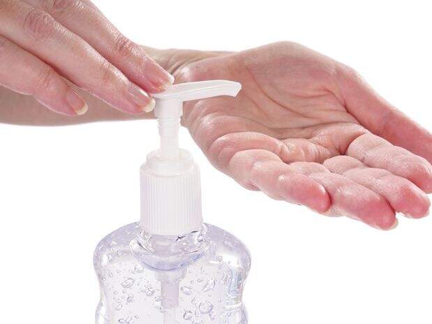 álcool gel para higienização das mãos