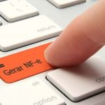 Varejistas entram na obrigatoriedade de emissão de NFC-e em janeiro em oito  estados e no Distrito Federal