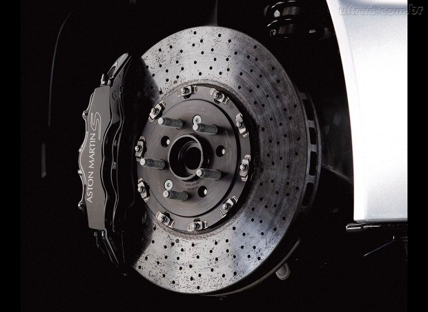 Sintomas que indicam a necessidade de manutenção de freios