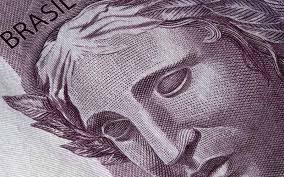 Leilões de petróleo e do setor elétrico são positivos para a economia, avalia CNI