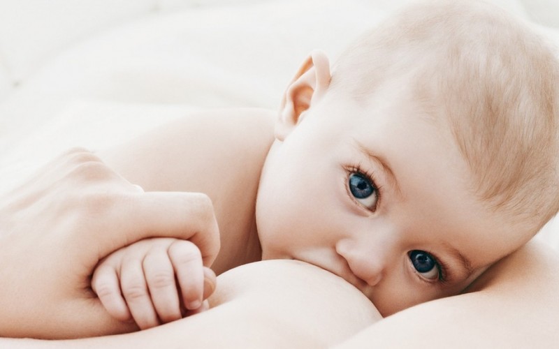 12 de Outubro: Pediatras farão orientações sobre atividade física em crianças e sobre a importância do aleitamento materno