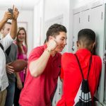 Filhos expostos bulliyng: Oque fazer?