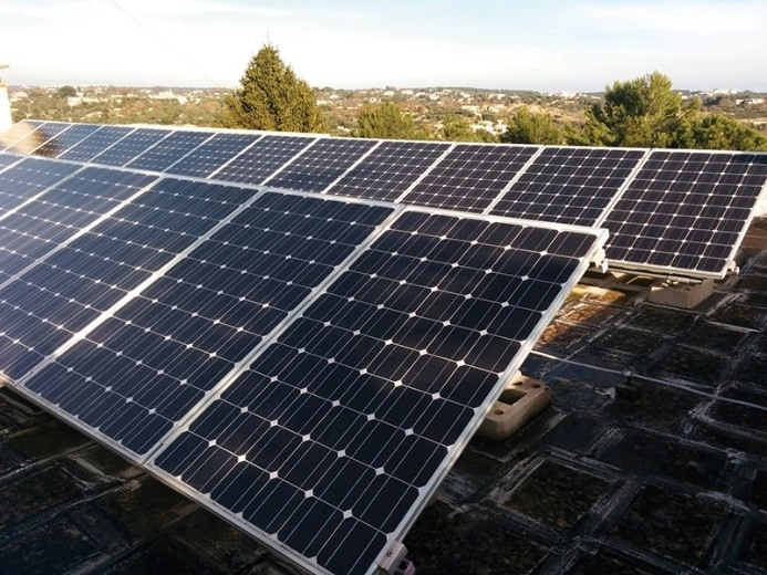 Consumidores que optam por energia solar economizam até 190% na conta de luz