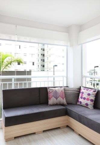 Como decorar sua varanda com móvel