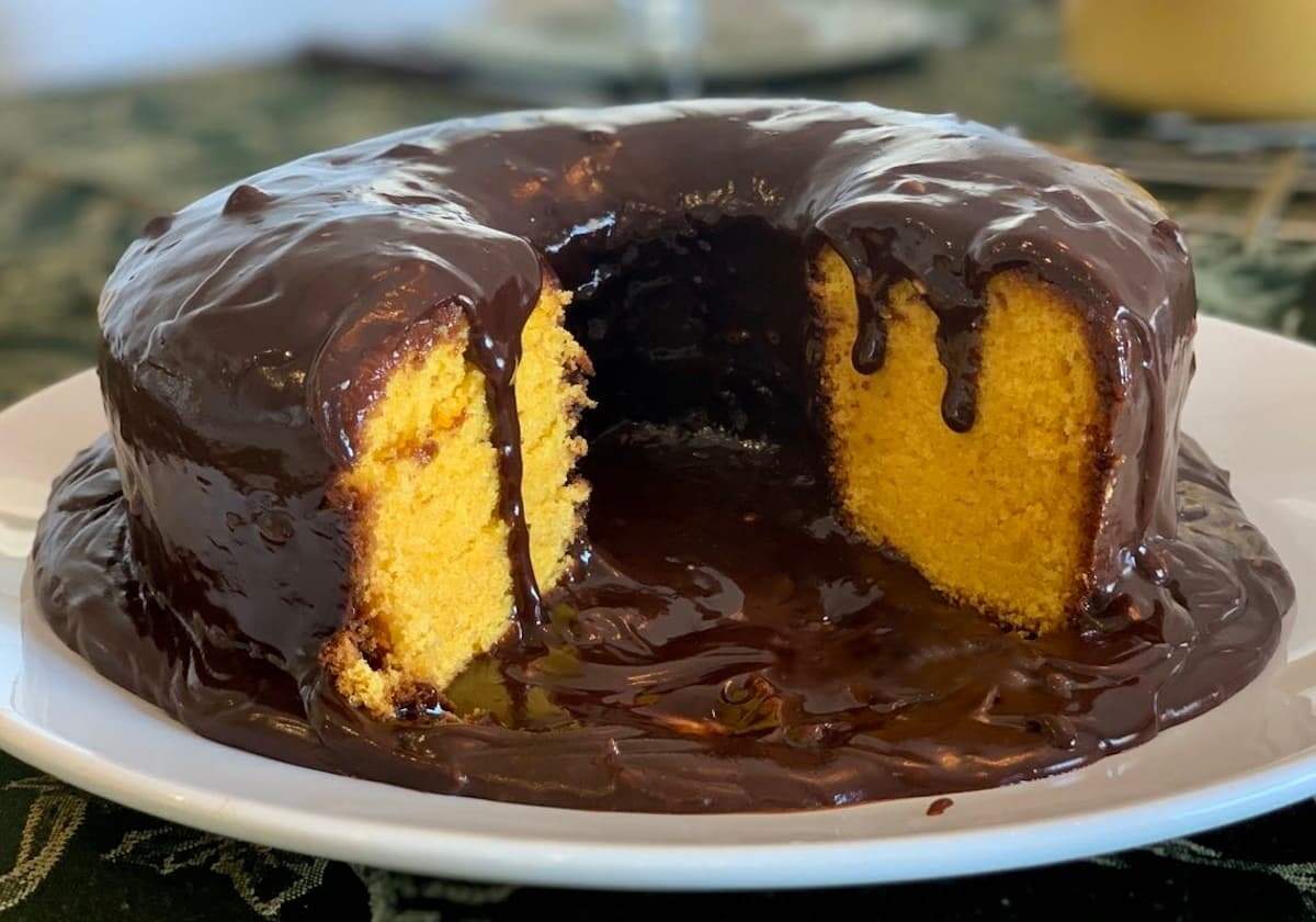 Receita: Bolo de cenoura e canjica fit do atleta Italo Costa para saborear sem culpa
