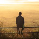 As atitudes e o posicionamento do outro em relação a nós condicionam o nosso comportamento, afirma neurofilósofo