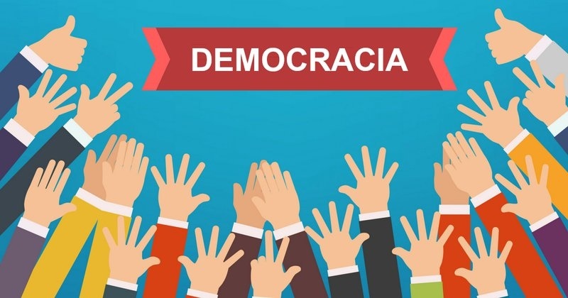 FRÁGIL DEMOCRACIA