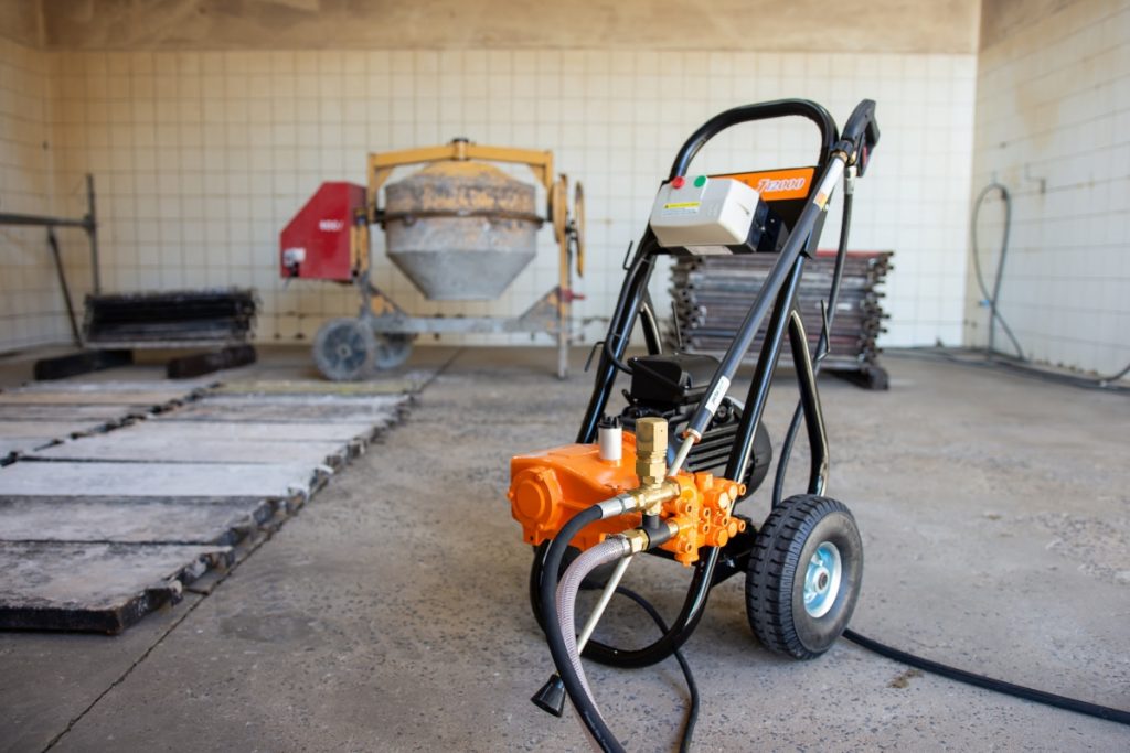 Equipamentos adequados facilitam a limpeza no pós-obra