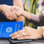 Emprego privado continua impulsionando a alta do trabalho na saúde brasileira