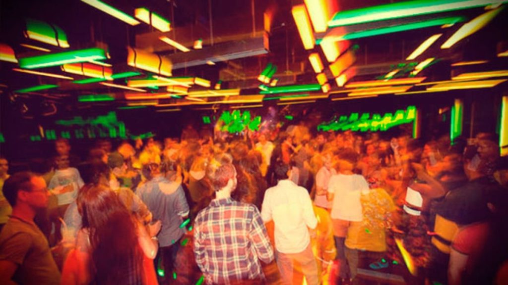 Pedidos de alvarás para eventos temporários em São Paulo são expedidos pela Secretaria Municipal de Urbanismo e Licenciamento