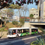 EMTU investe em tecnologias sustentáveis no transporte metropolitano com VLT, trólebus e BRT