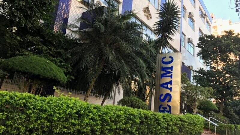 ESAMC Santos realiza vestibular totalmente online