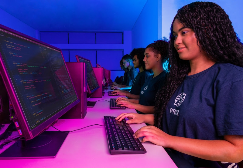 Instituto PROA abre 150 vagas para curso gratuito de capacitação profissional em tecnologia e programação
