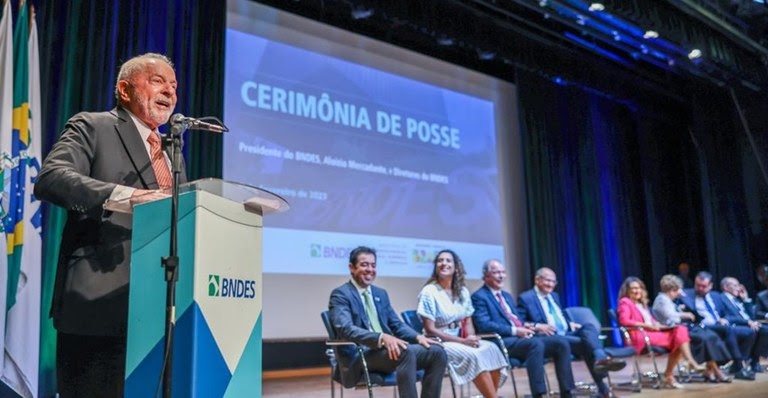 <strong>Lula: BNDES voltará a ser motivo de orgulho do povo brasileiro</strong>